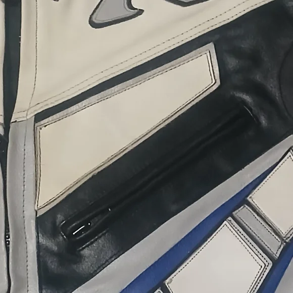 Yamaha R Leather Jacket - Picture 2 of 8